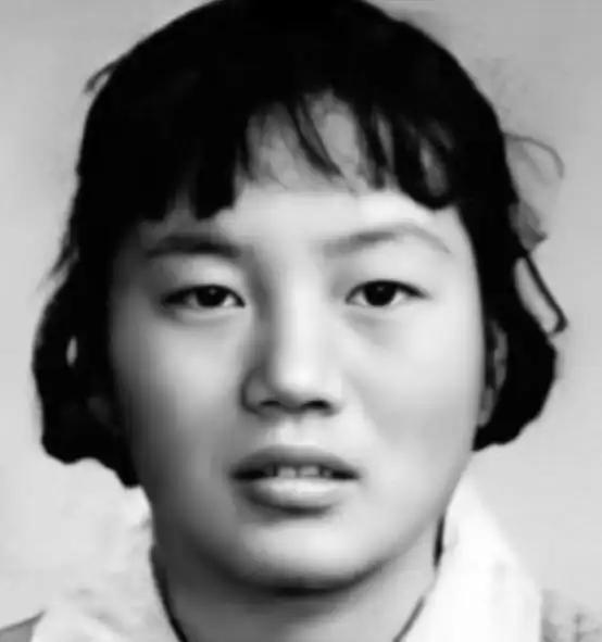 1968年，在忆苦思甜大会上，贫农卢兆东痛斥家史：“俺家3代讨饭，3辈没媳妇，3