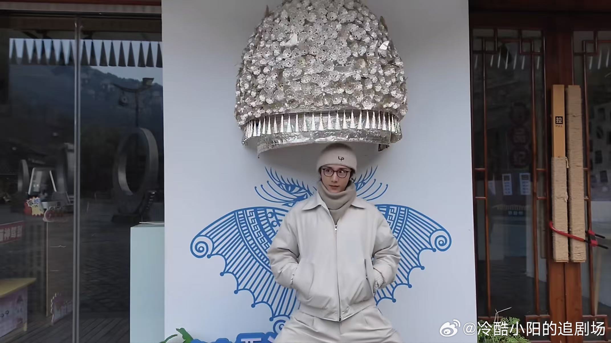 张新成我的互联网眼替 日常满是幸福与快乐，日子过得充实又治愈，每一刻都透着暖意，