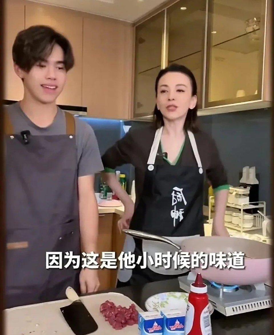 别被综艺的套路忽悠了，全是装出来的！王琳的儿子压根儿不排斥跟妈妈一起上节目！看看