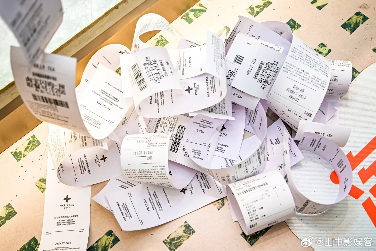 来苏州十全街当呆呆鸟，主打一个随缘逛街、随缘抽皮肤！联动鹅鸭杀太适合苏州氛围感在