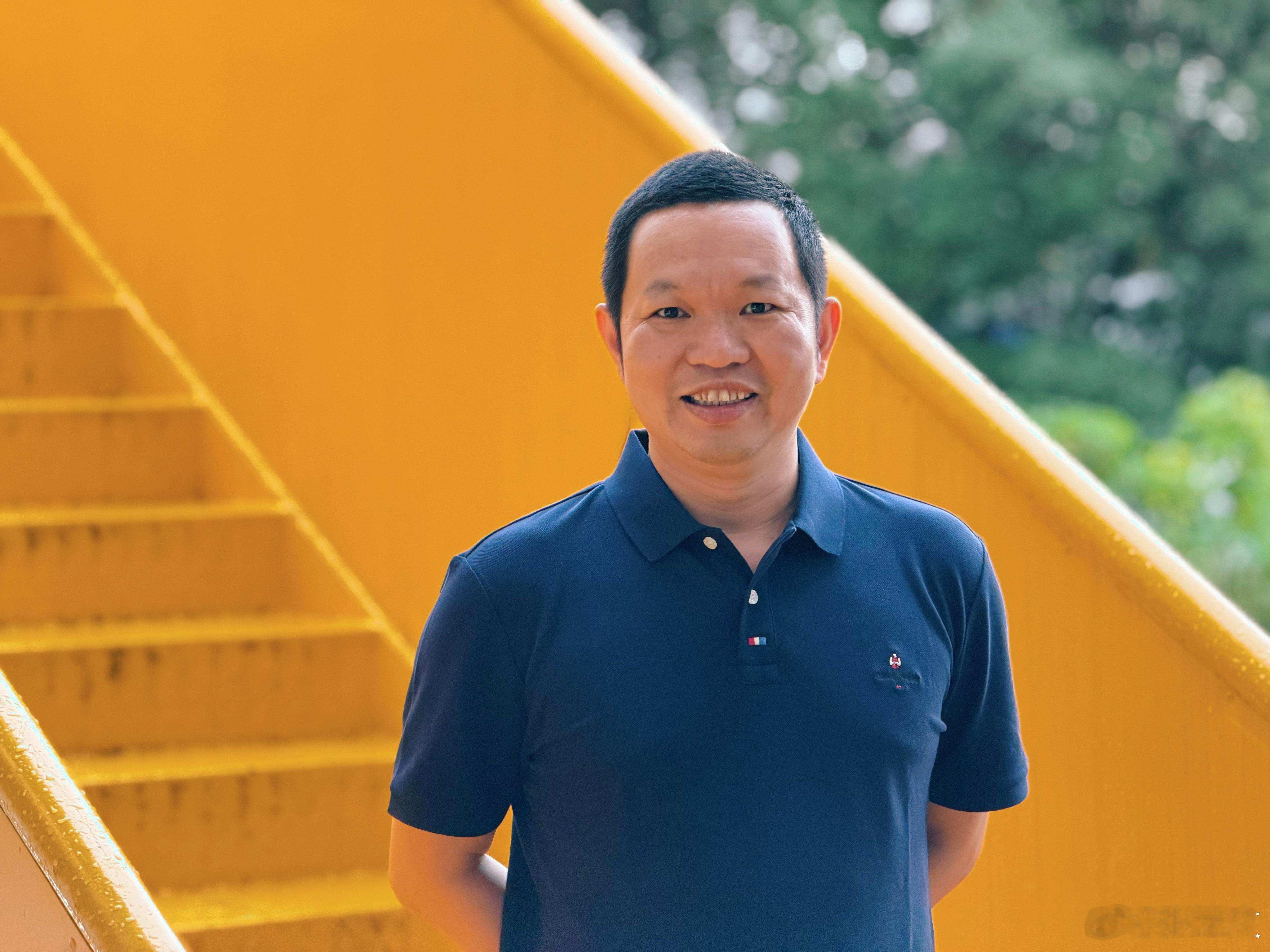 微光成炬，点亮星河。 平凡的我们，也能创造不凡的价值。每一次转发善意，每一次伸出