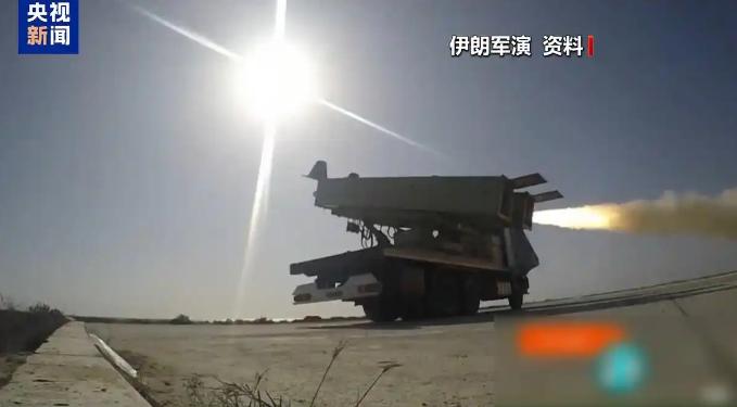 有消息称：伊朗可能会对以色列发动一次大规模的先发制人打击。
 
这消息一出来，不