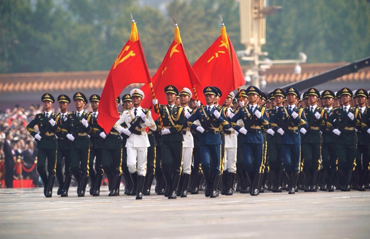 时事微澜
现在世界上的两个大国都在打仗，俄罗斯已经打了四年，美国也不甘寂寞了，这