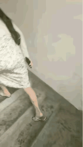 无语，看来没少被偷袭啊，不然不会这样。