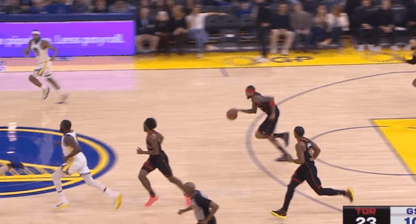 逐帧拆解：奎克利的生涯之夜，超高效爆砍40+10助队大胜比赛伊始，奎克利先通过图