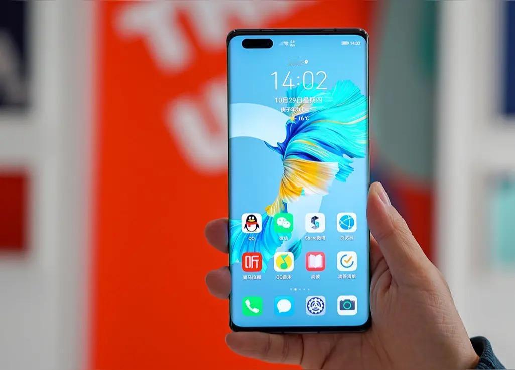 我有种感觉：12年前的机圈洗牌历程又要重演 

2014 年：第一轮机圈大洗牌（