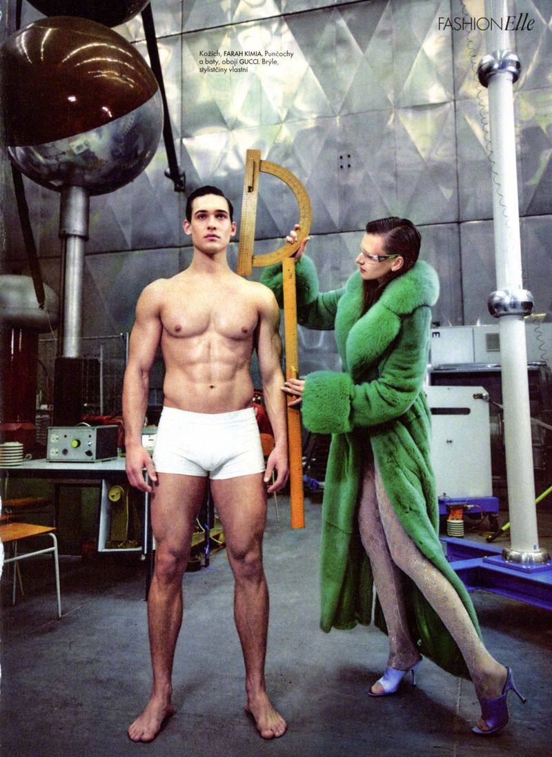 Elle Czech Republic  捷克版的机器男友上线。摄影: Matu