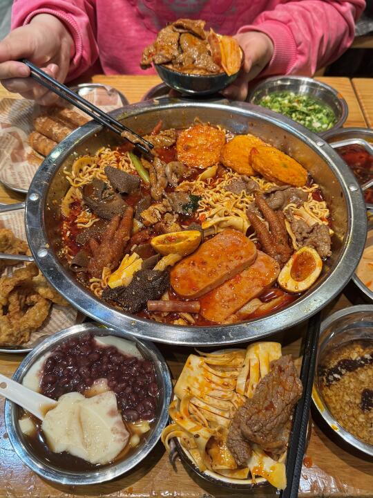 杭州滨江！！反复去吃的穷鬼小店！！人均30！！