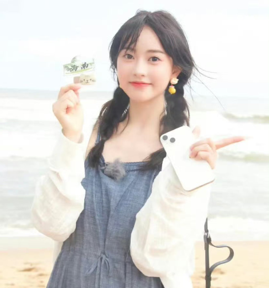 菀菀类卿，沈月也是出现代餐了 ​ ​​​