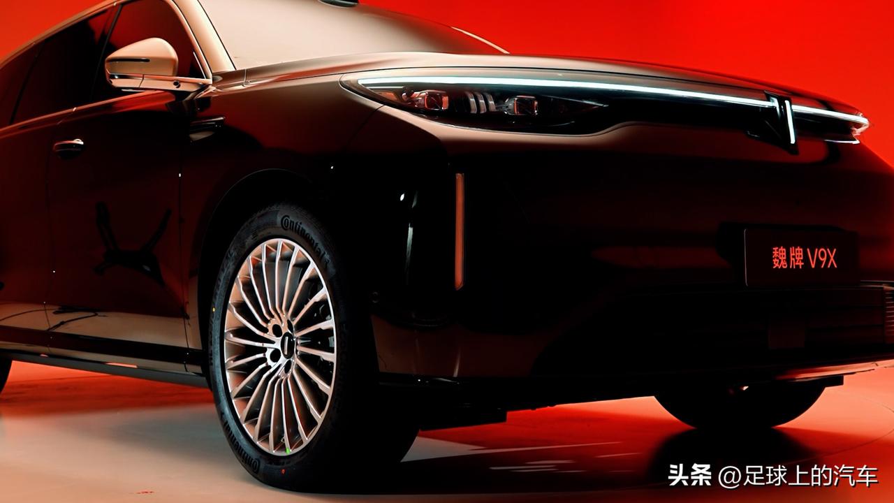 坦克900要来了吗？还是说长城又有新品牌了？

2月份的最后一天，魏建军也没闲着