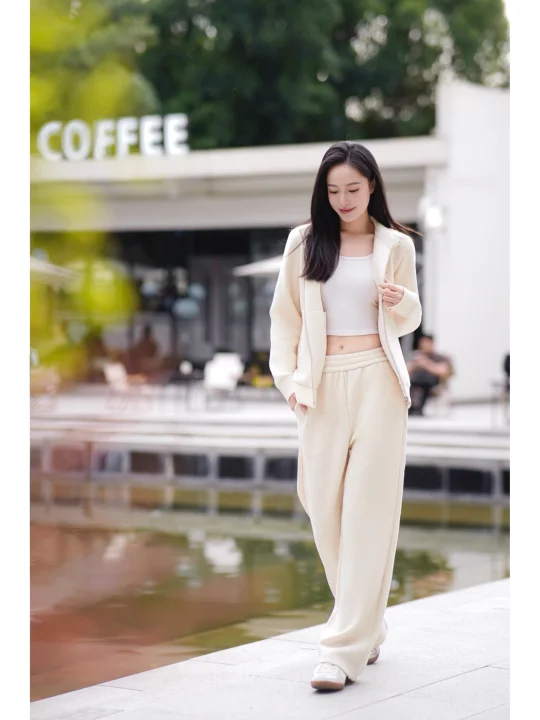 给降温换季来一些休闲舒适的穿搭inspo