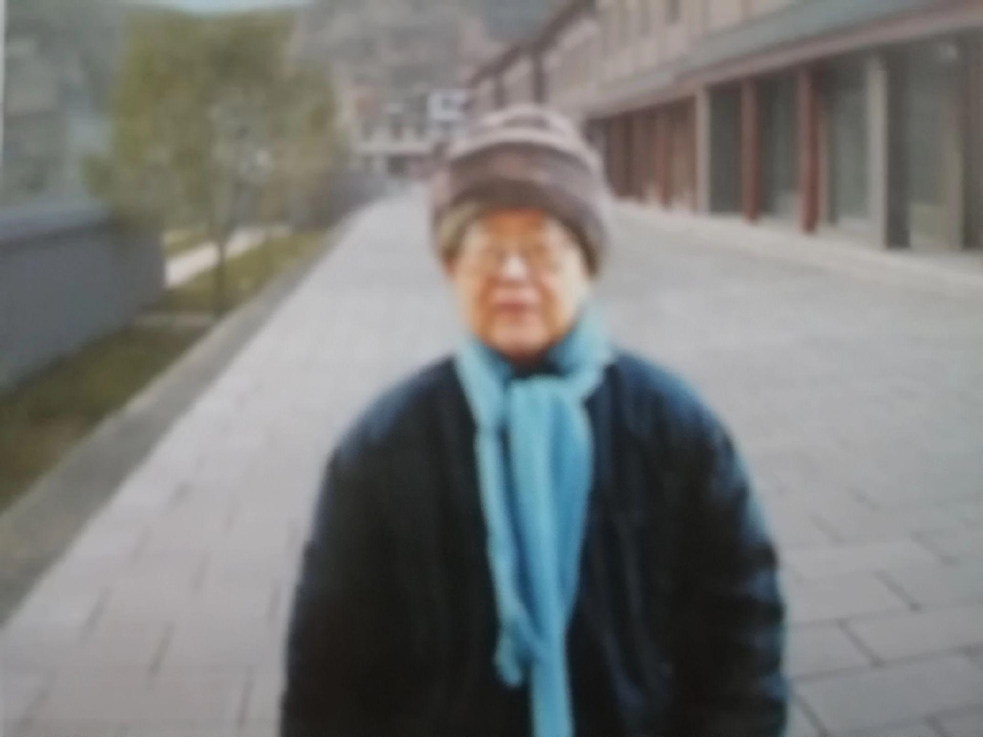 《巩县高中高级教师：康靖》      巩义康店康氏二门八世流来公，节烈...