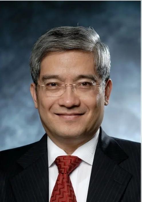 经济学家郎咸平说，医疗方面，中国做的最好，虽然我们感觉不到，可是最新资料表明，光