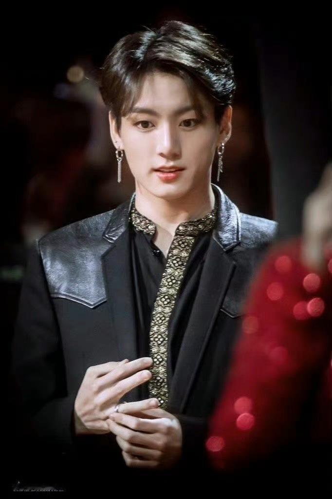 田柾国登陆了全圆佑开始安利中 发生了什么？ 