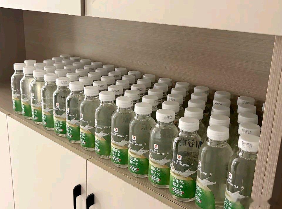 广东发现23家椰子水企业有问题刚把这给我朋友看了我朋友：此时一个爱喝椰子水的小女