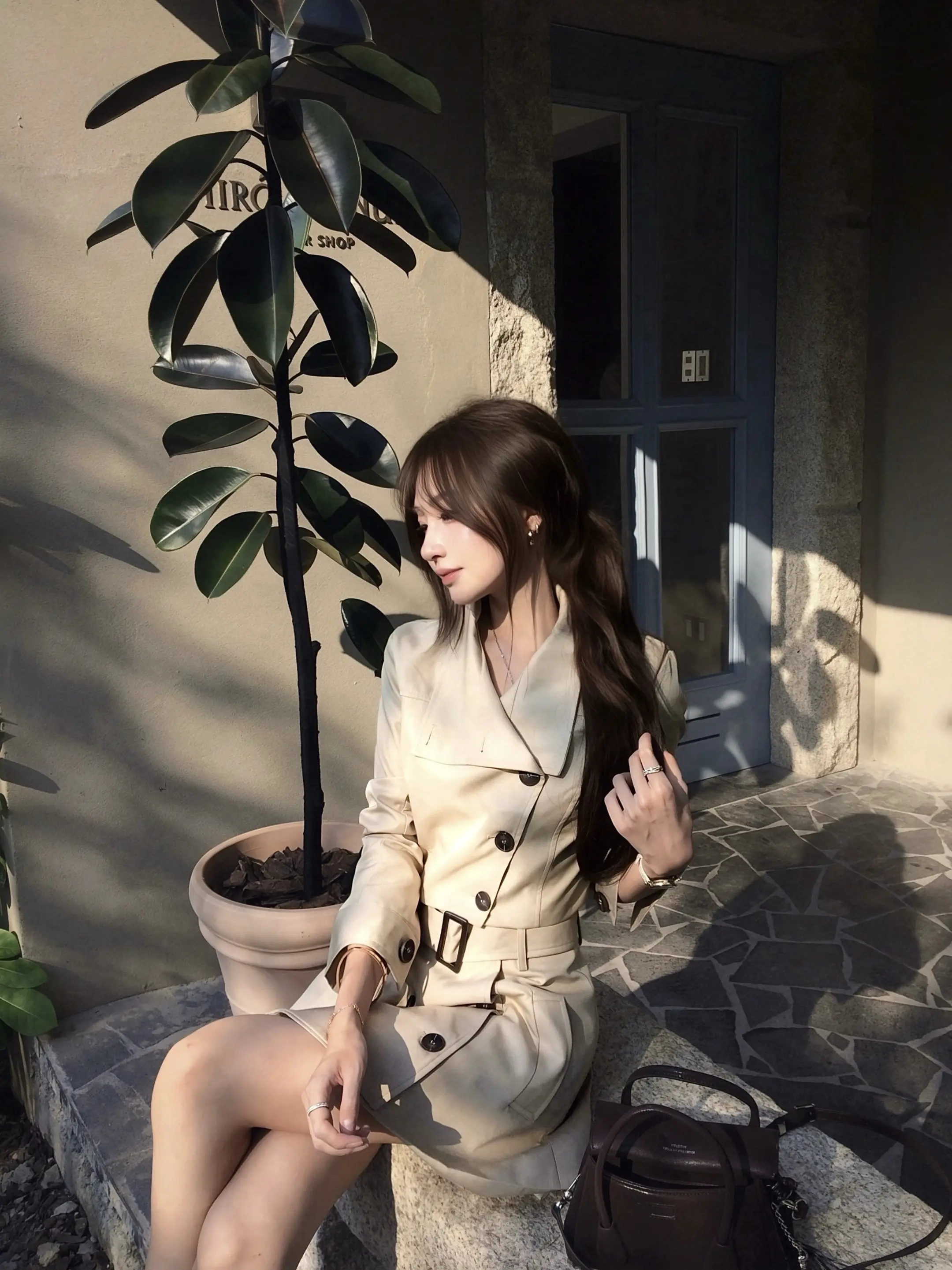 我常常感叹人与人之间的关系如枯叶般易碎