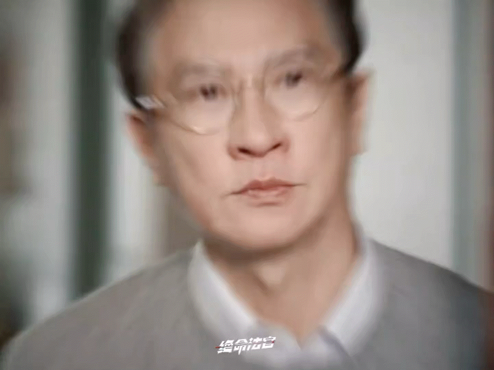 胡杏儿一回港剧就不恋爱脑了 唐萱对峙张家辉那段好燃！ ​​​