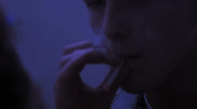 当你看清了一个人而不揭穿，你就懂得了原谅的意义；讨厌一个人而不翻脸，你就懂得了极