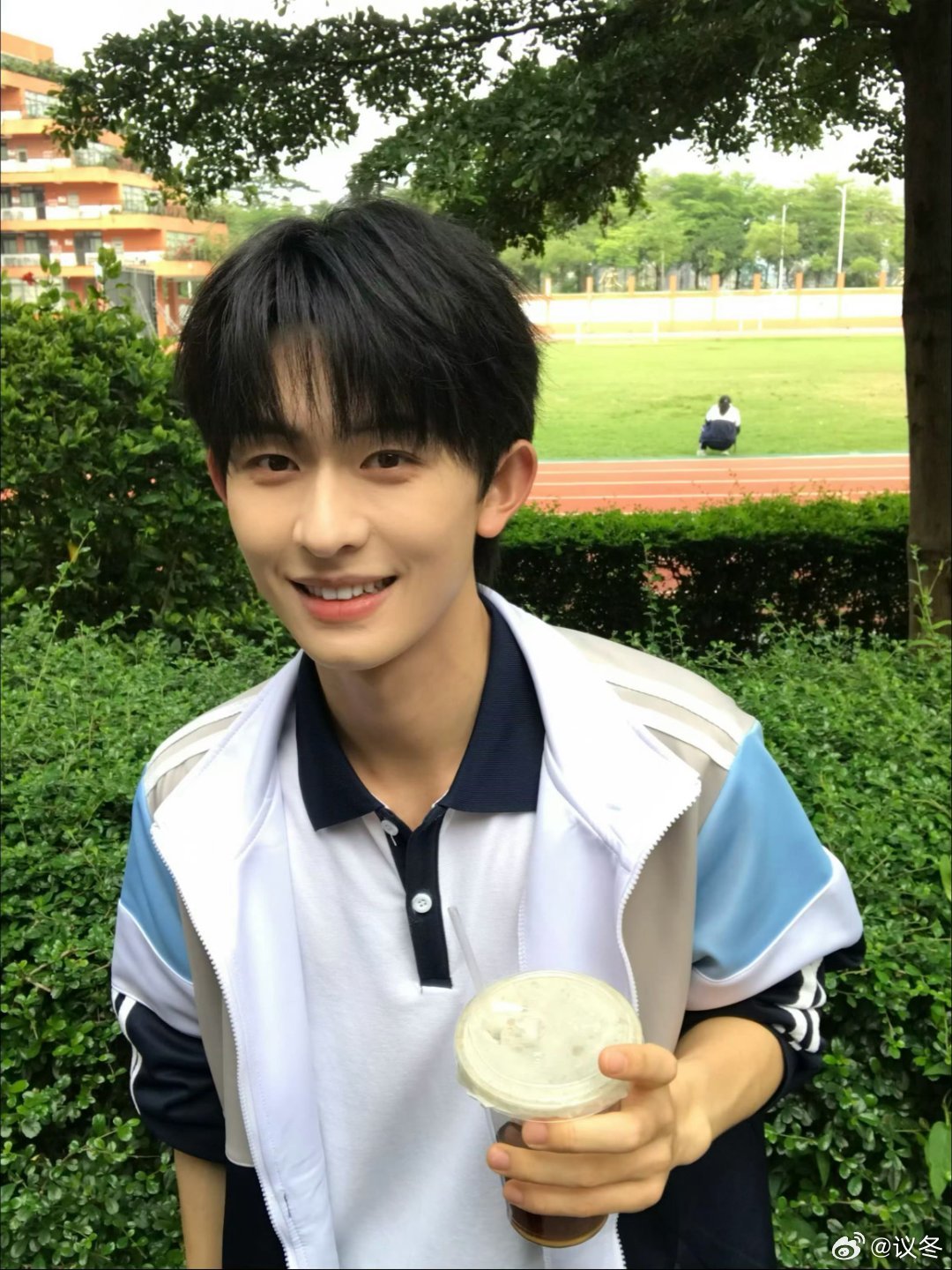 EDGM和陈添祥联动了 EDGM×陈添祥惊喜同框！当电竞少年遇上“天选古人”，反