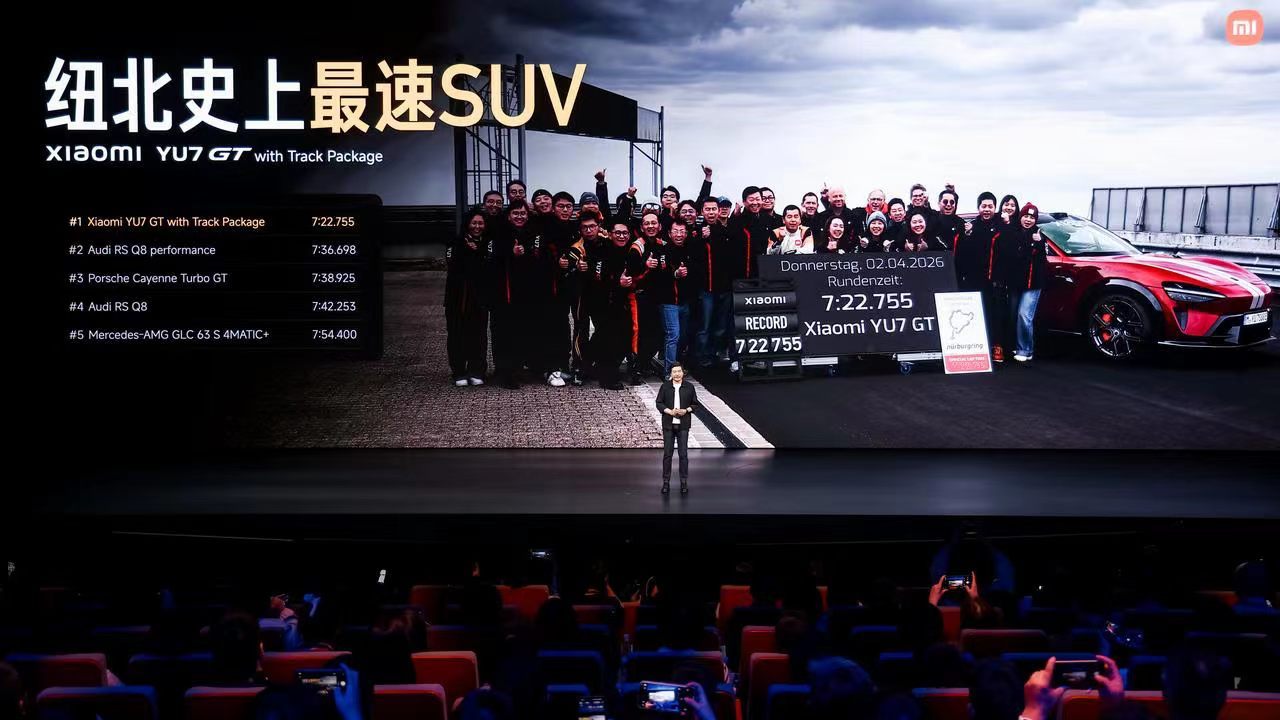 武契奇到小米汽车工厂参访 越来越多国际目光聚焦到小米，不止是惊叹车型的出众表现，
