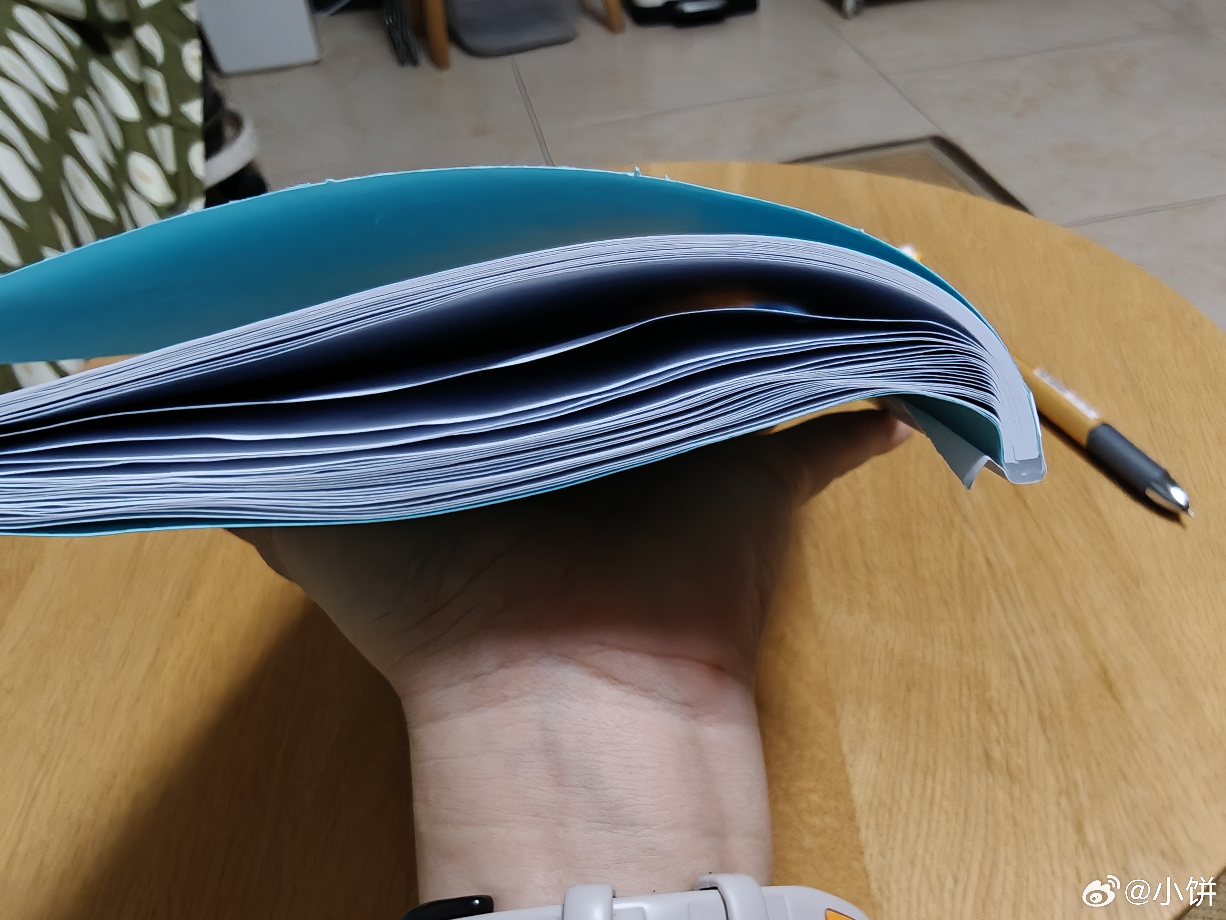 今天就学到这吧累死我了还没顾上弹琴没顾上举哑铃