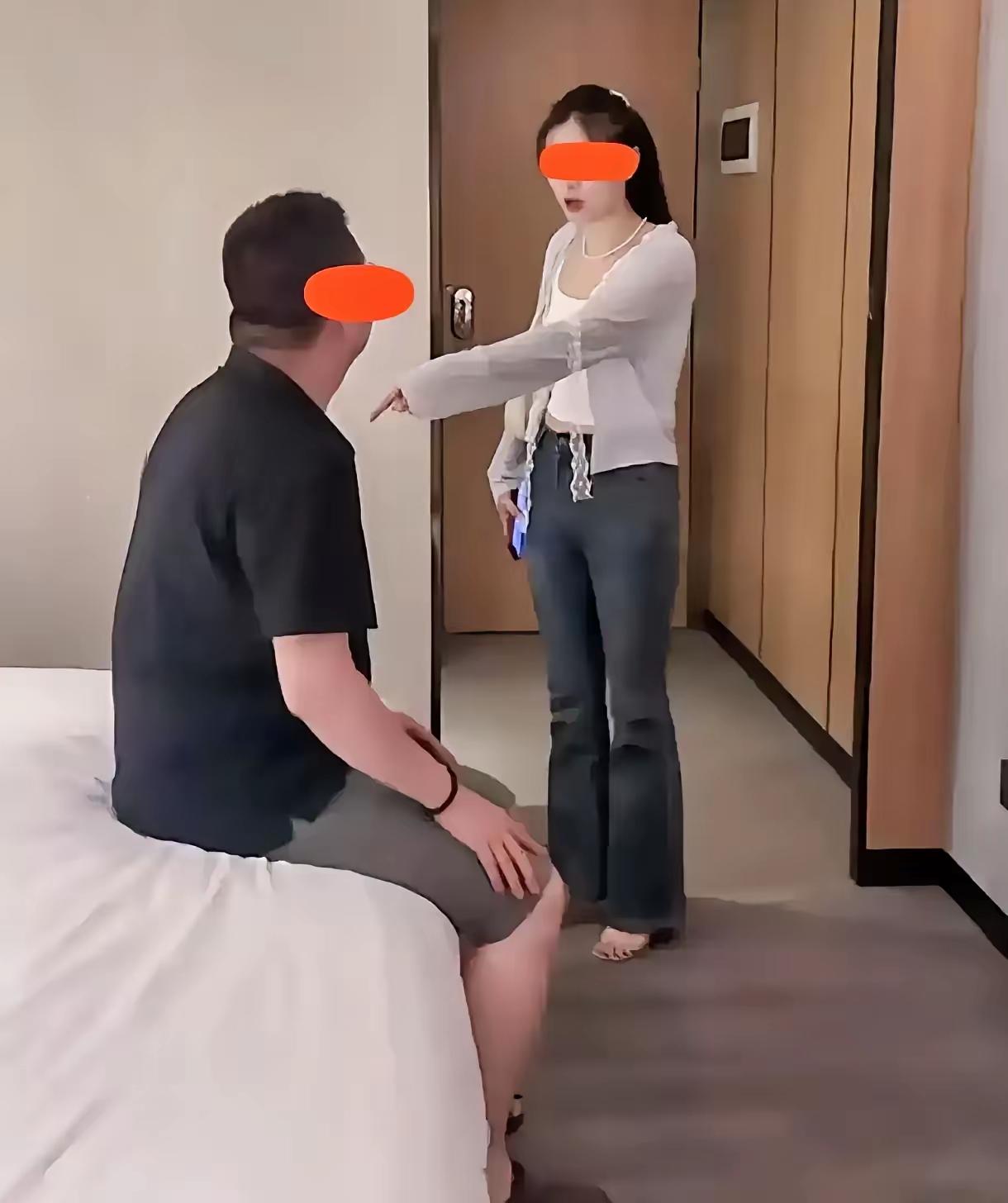 湖南，一小伙带女友入住酒店，发现没带避孕套，无奈之下，他只能花15元用了酒店房间