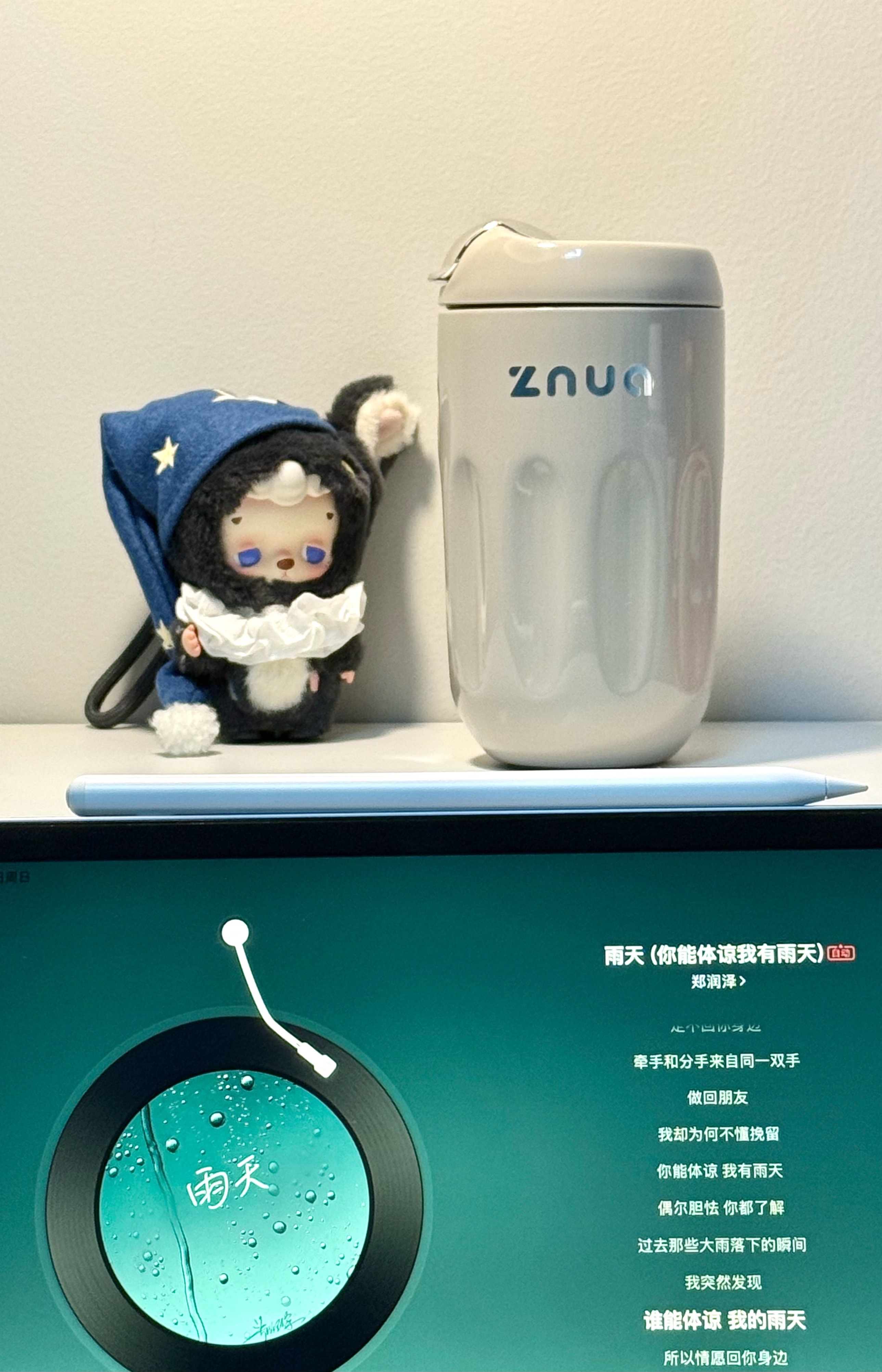 为什么朋友圈没有活人感了成年人的委屈、疲惫、胡思乱想，发到朋友圈会被过度解读。难