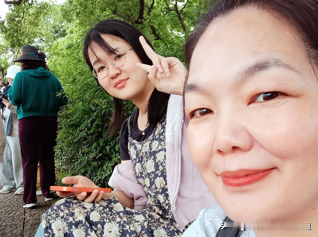 快来看看我新换的主页背景吧