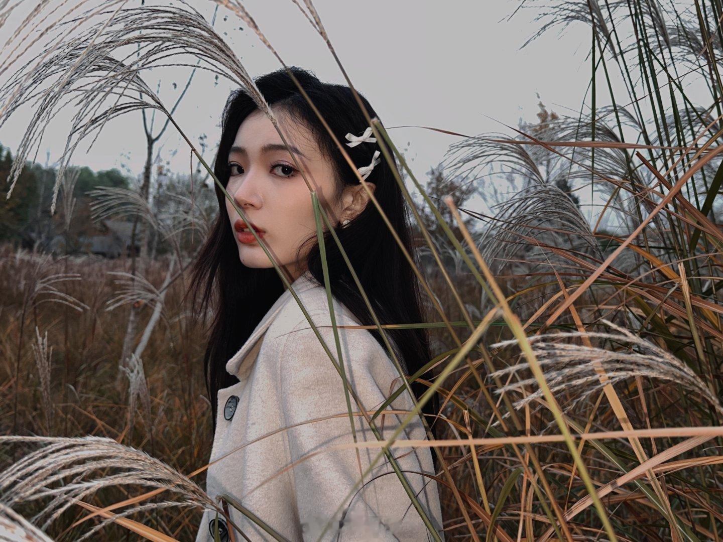 每个人的心里都有一团火，但路过的人只能看到烟。#钱可欣[超话]##OOTD##随