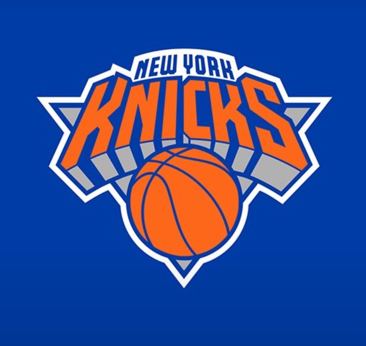据报道，尼克斯目前仍在评估，夺得NBA总冠军后是否要前往白宫与特朗普会面。迈克·