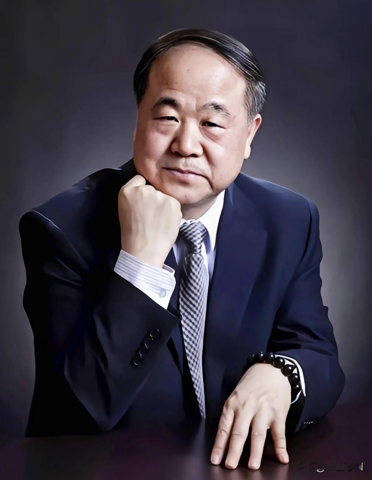 莫言说：“在疯狗面前，不会因为你是好人就不咬你，在小人面前，不会因为你是君子就不