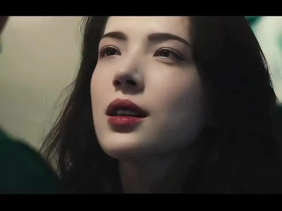 邱泽 许玮甯想象一下小宝贝继承爸爸的深邃轮廓+妈妈的精致五官，画面已经开始让人期