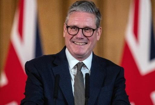 英国首相语出惊人，中国如果不下定决心，恐怕会让一直亲中的法国寒心。其实法国跟中国