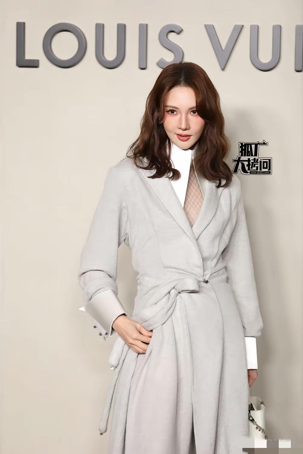 金晨现在演恶毒后妈都不用化妆了……