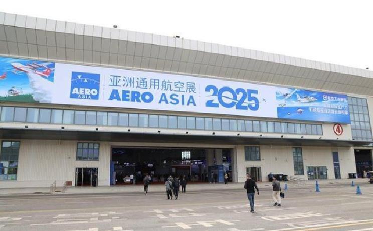 多国齐聚，唯独日本被拒，中国打破外交惯例，给日本右翼立规矩
高市一出手，珠海航展