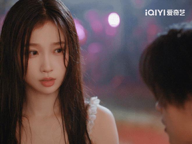 暮暮朝朝的爱风雪知道 被《双轨》甜到！爱意藏在沙漠海风里，封在雪山积雪中，暗恋变