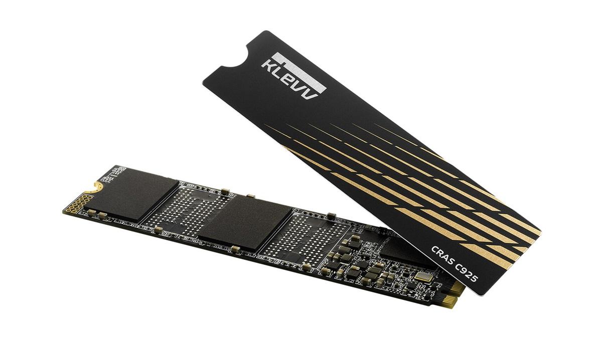 【科赋发布CRAS C925 PCIe 4.0 M.2 SSD】日前，科赋推出全