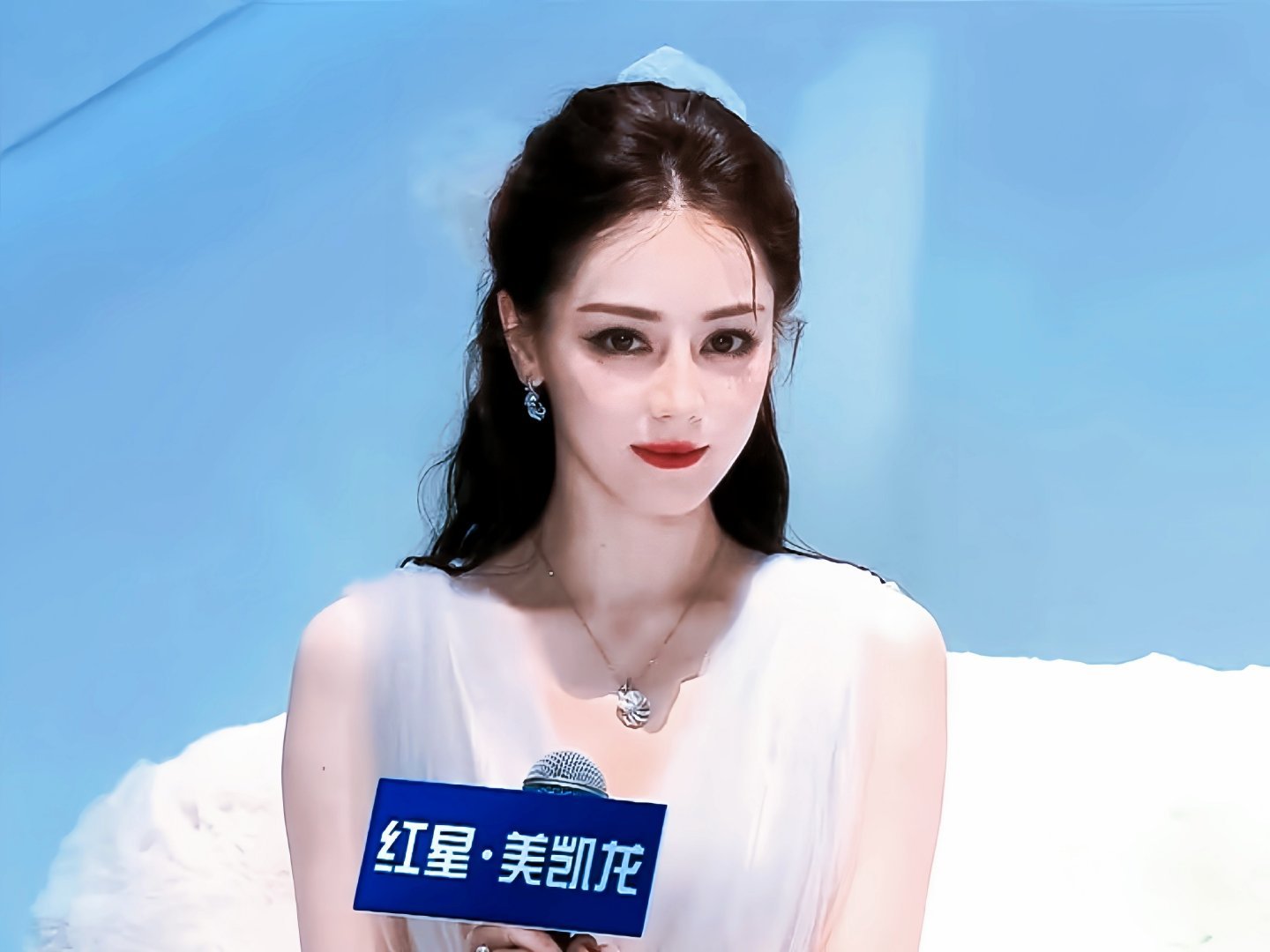 我的超话卡册跨年抽卡集不停非正式跨年派对迪丽热巴白日提灯 dlrb迪丽热巴贺思慕