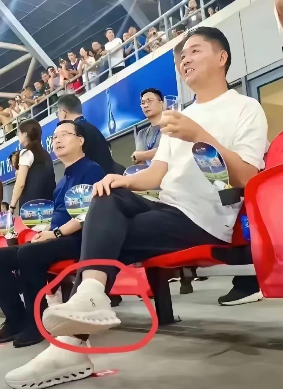 啥牌子的鞋看起来挺轻快