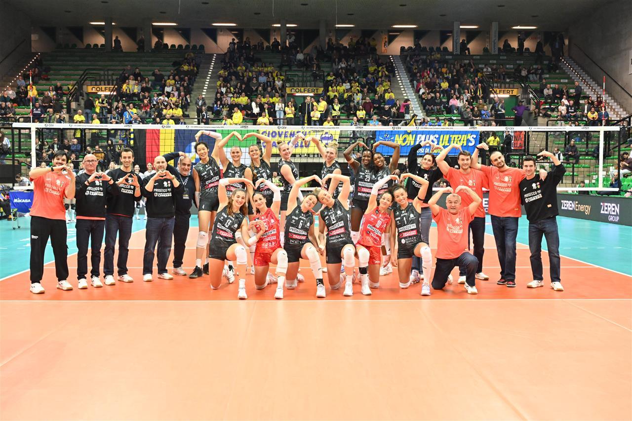 朱婷缺阵，科内主场再胜德累斯顿

2025-2026女排欧冠小组赛第四轮，科内利