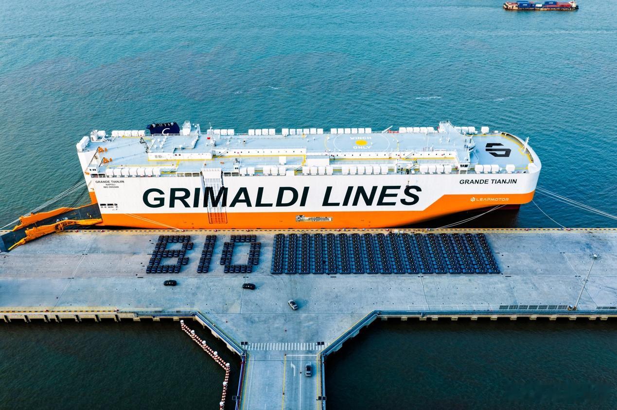 12月24日，是零跑汽车成立10周年的日子，10年时间一晃而过，零跑汽车从不被看