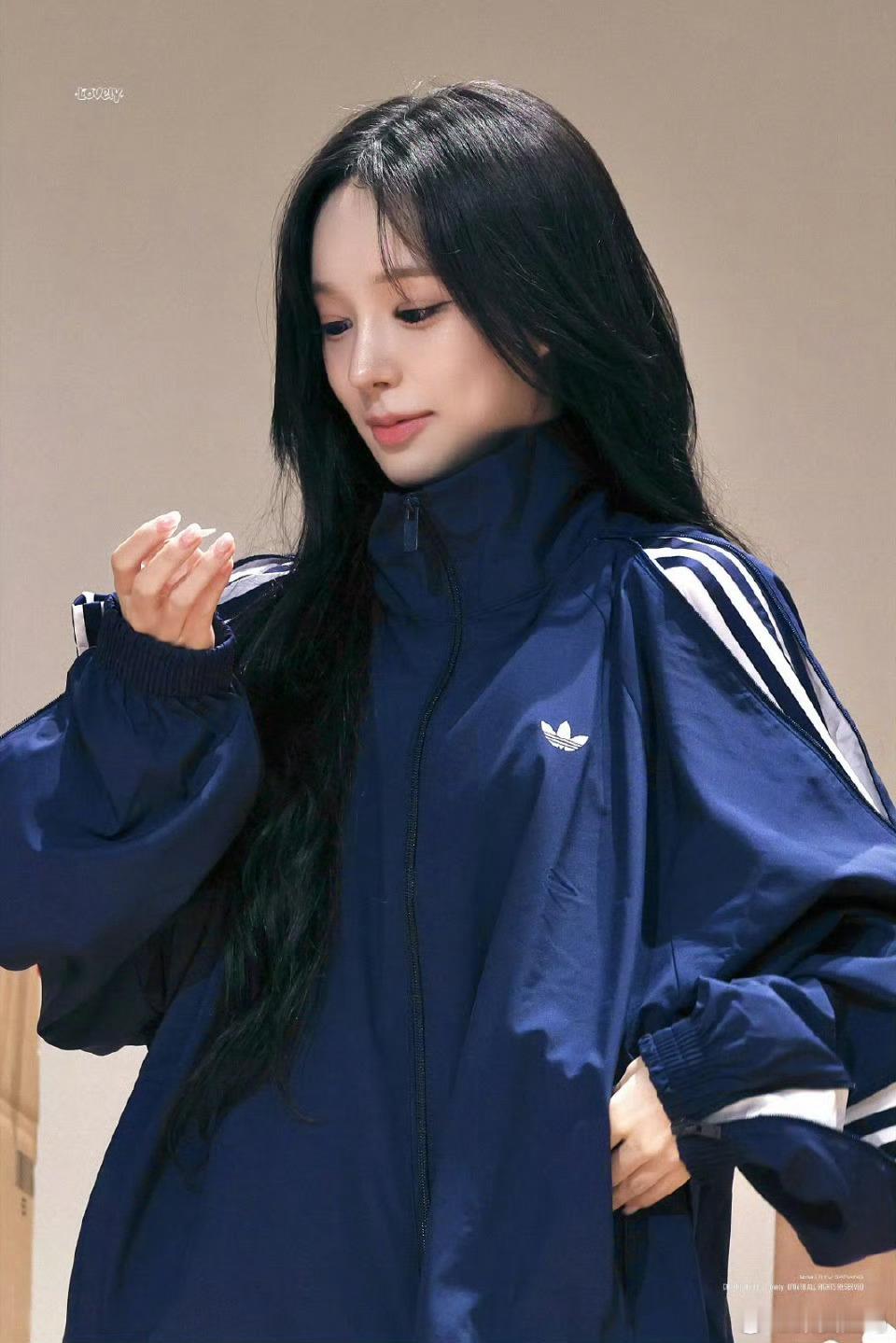 阿迪女你赢了 