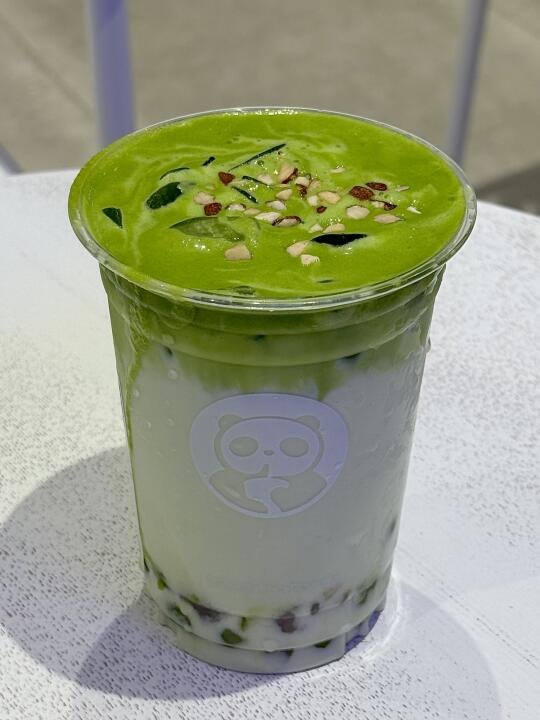 我很少用震撼形容一杯奶茶……