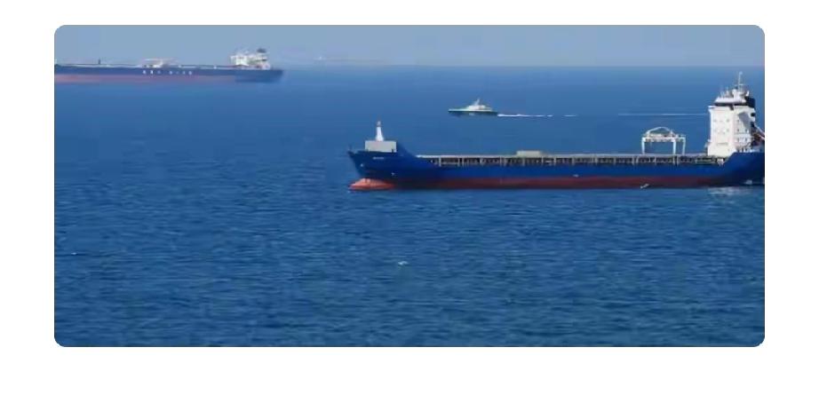 印度这波操作真是让人惊掉下巴！为给美国递投名状，它毫无下限，直接当着中国的面扣押