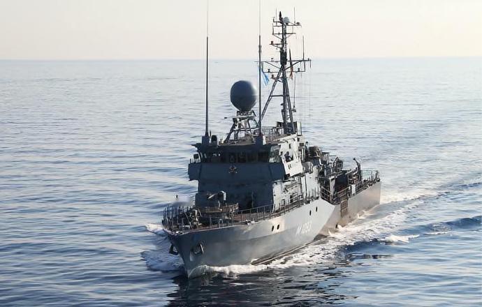 每天认识一件兵器 德国“恩斯多夫”级扫雷舰“恩斯多夫”级扫雷舰是德国于20世纪8