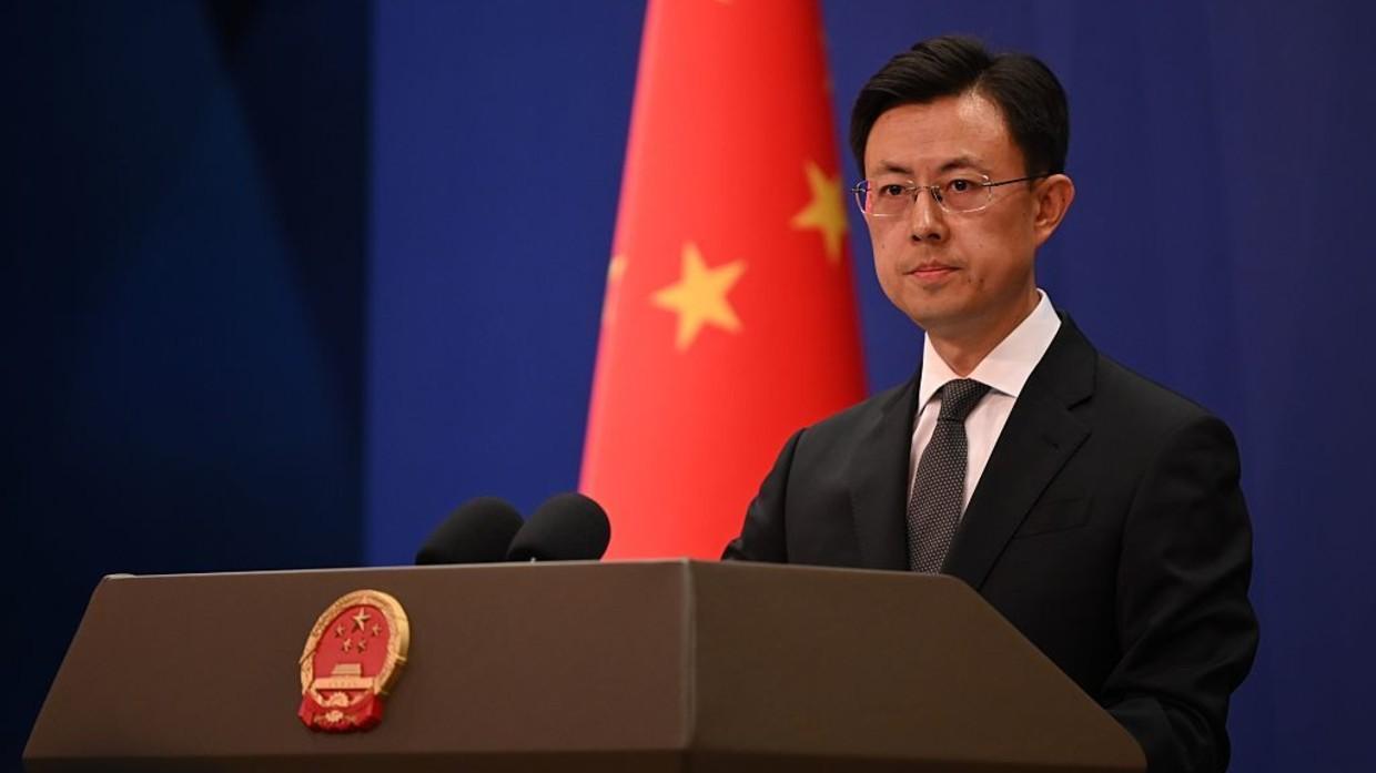 特朗普把古巴说成“彻底失败的国家”，是敌人躲在美国门口的“避风港”，还呼吁古巴进