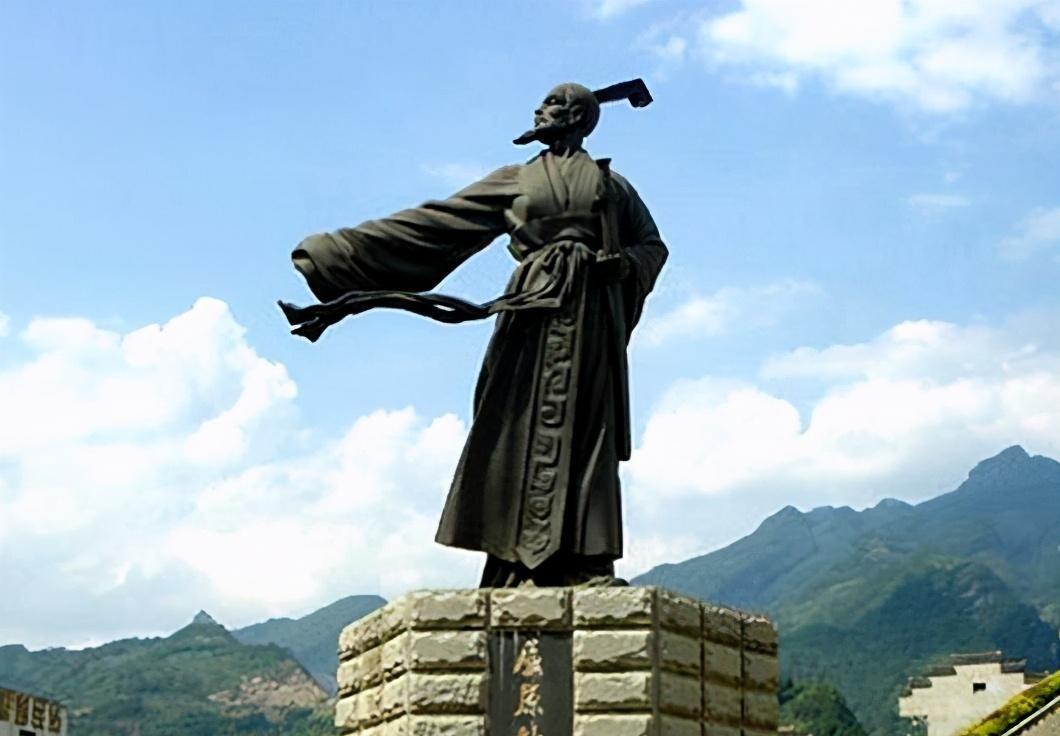 毛主席高度推崇屈原，他曾说我们是这位伟大天才诗人屈原的后代，这究竟有哪些深意？