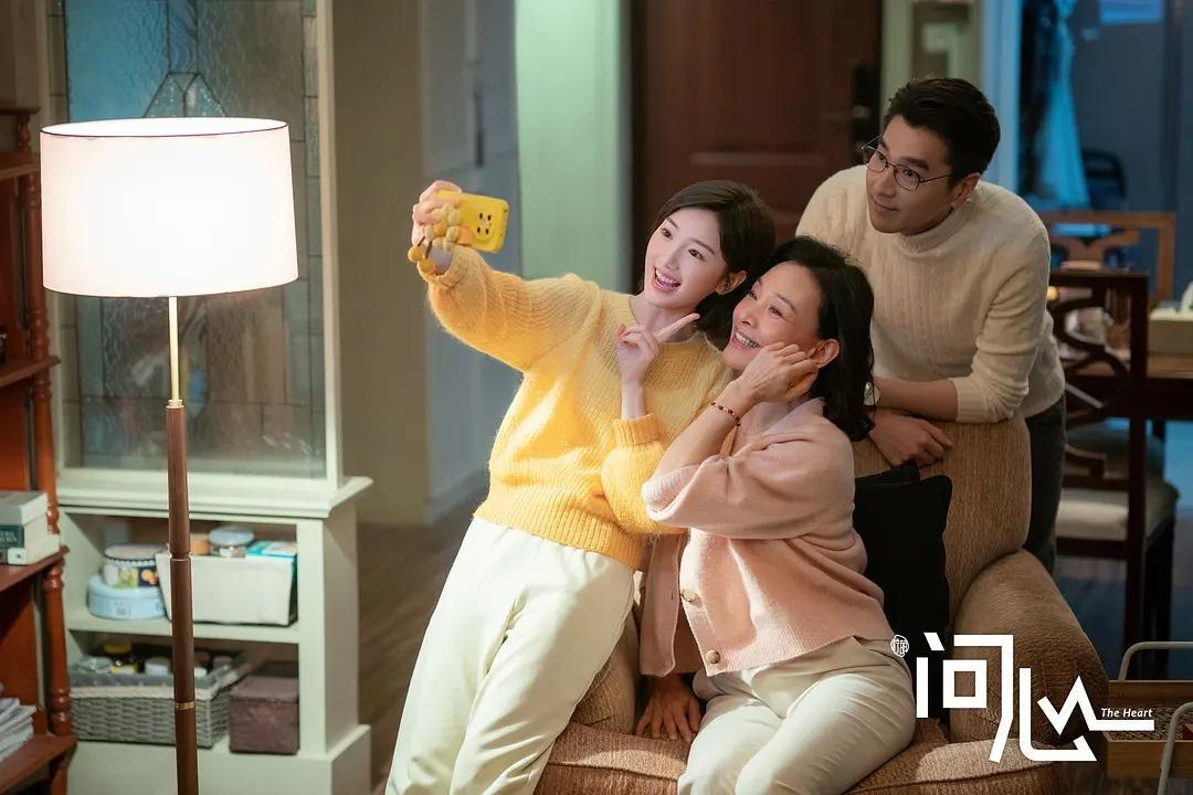 《问心》番外10：姜一宁在酒吧喝醉遇到坏人，周筱风急了
《问心》这部医疗剧讲述了