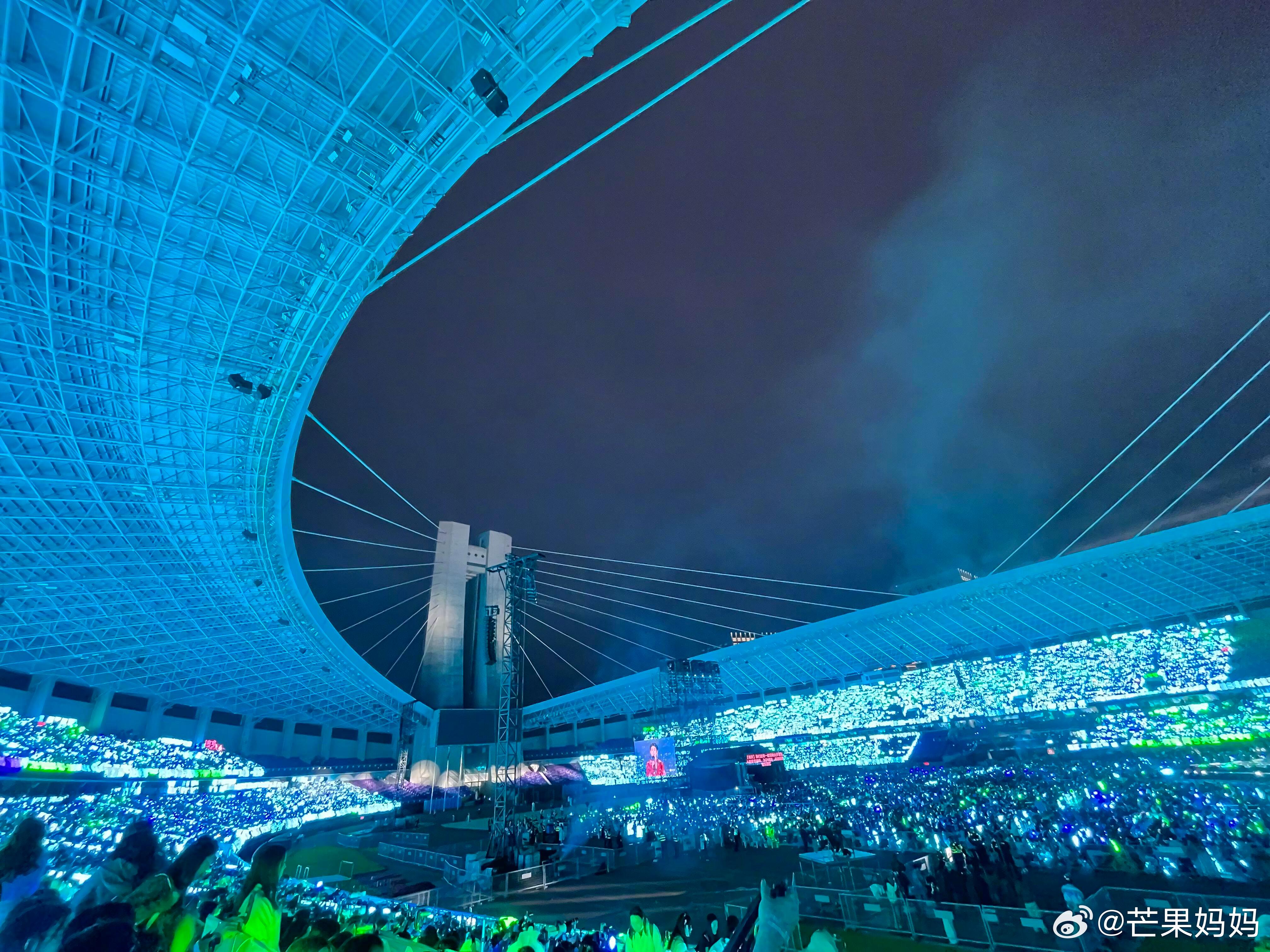 omg今天QQ音乐巅峰之夜王俊凯的兵太厉害了🙊 