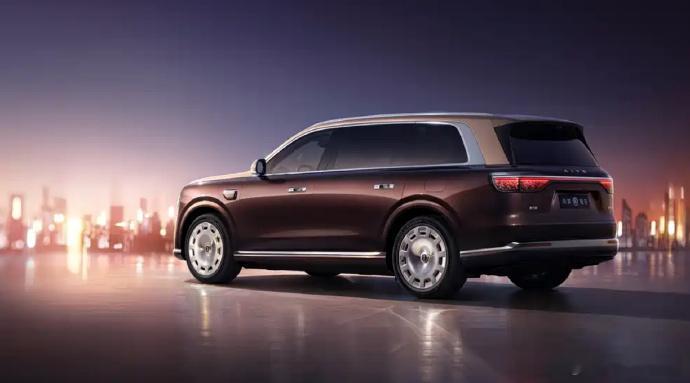 新款问界M9官图发布 